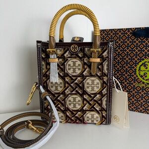 NWT Tory Burch T Monogram Fil Coupe Mini Tote